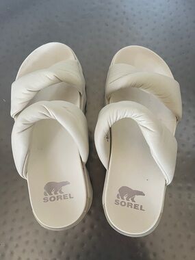 Sorel Women's Vibe Twist Slide Sandals size 8.5